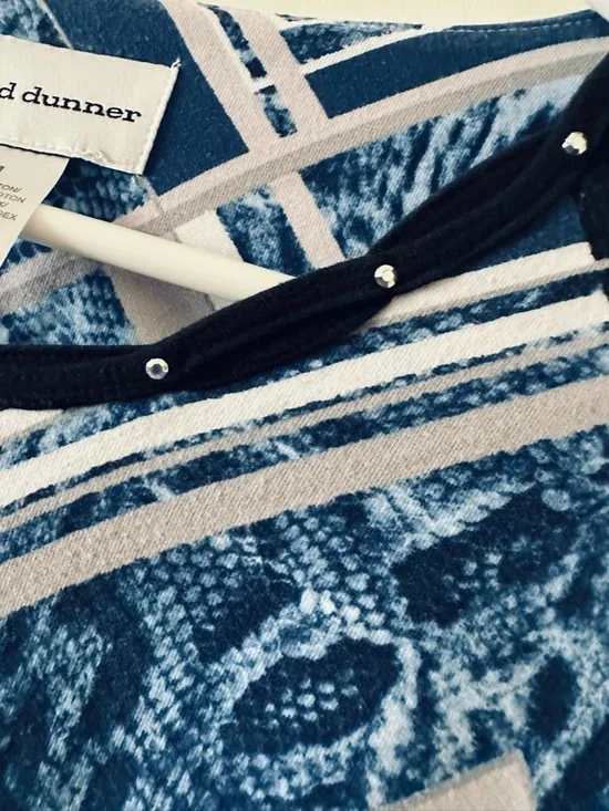 Alfred Dunner Medium Chevron-Stripe 3/4 Sleeve Top Rhinestone Embellished Neck - Picture 4 of 9